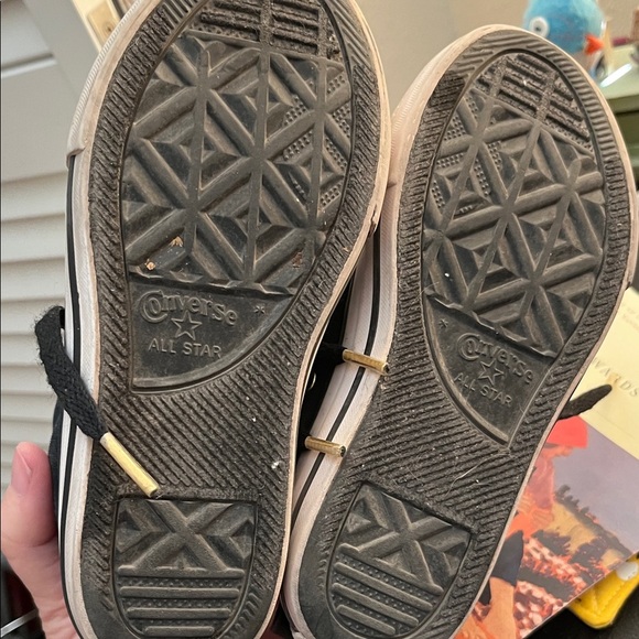 Converse Kids Black and Gold Stars High-Tops - Picture 4 of 6